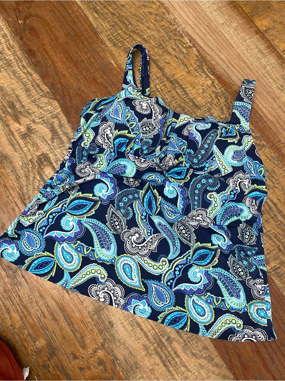 Lands’ End women’s 16W Paisley Tankini Top beach vacation